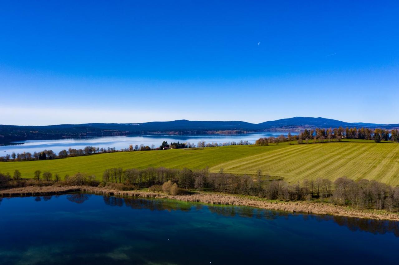 Hotel Fontána Lipno Černá v Pošumaví Esterno foto
