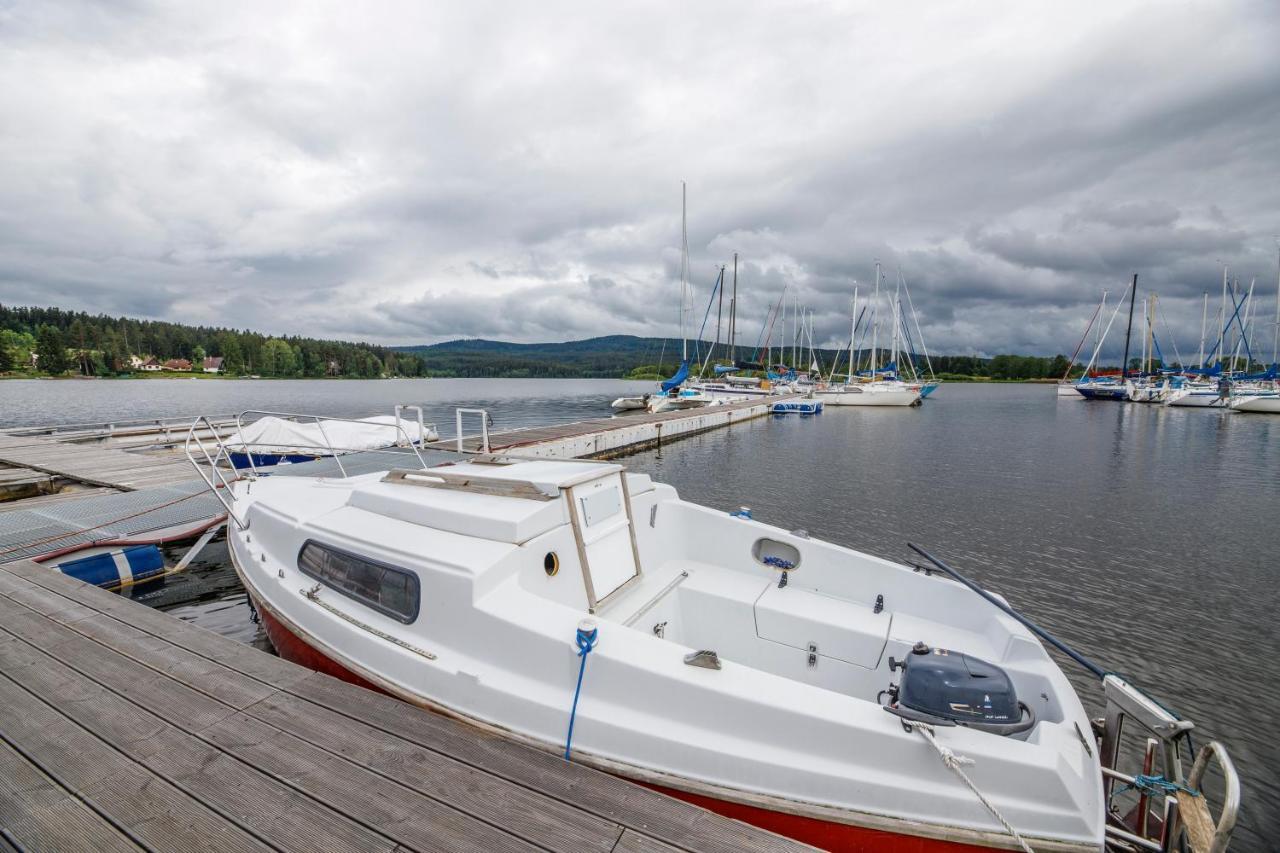 Hotel Fontána Lipno Černá v Pošumaví Esterno foto