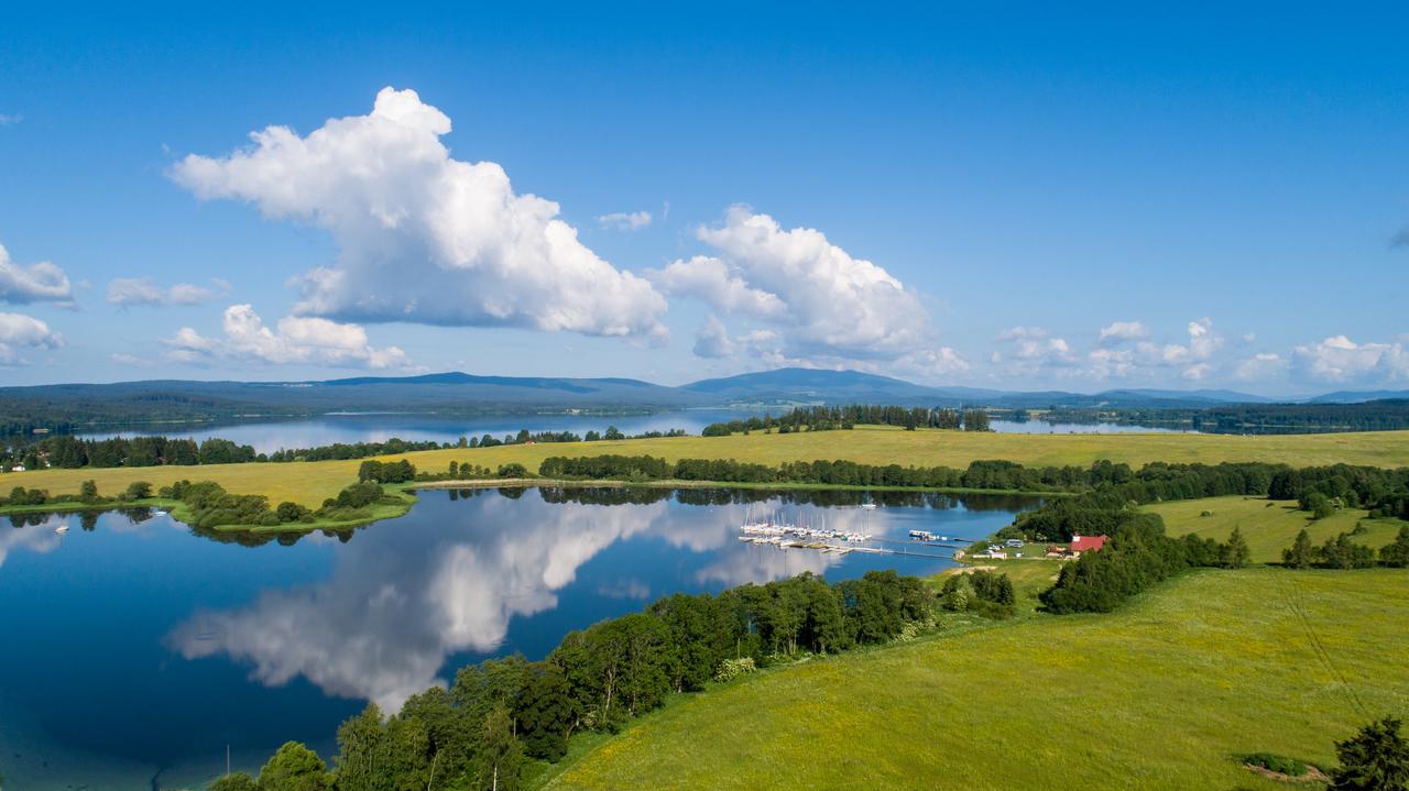 Hotel Fontána Lipno Černá v Pošumaví Esterno foto