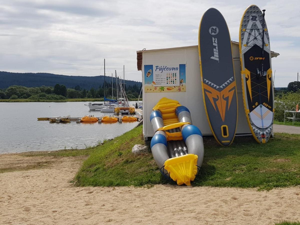 Hotel Fontána Lipno Černá v Pošumaví Esterno foto